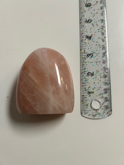 Rounded Rose Quartz Tower – Love, Compassion & Heart Chakra Healing