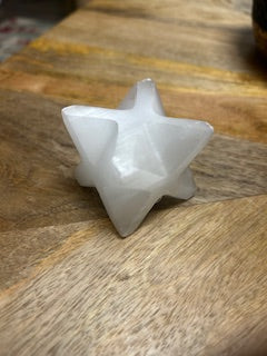 Selenite Merkaba – Vitality, Renewal & Elemental Connection