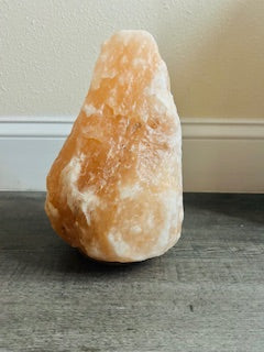 Medium Pink Himalayan Salt Lamp – Protection, Balance, & Serenity
