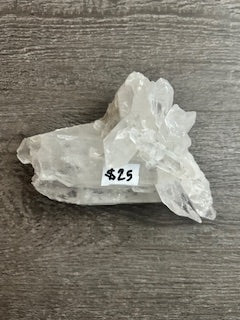 Small Clear Quartz Cluster – Vitality, Visualization, & Healing