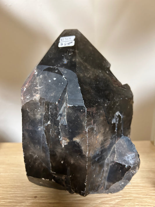 Smoky Quartz Point – Strength, Focus, & Grounded Confidence