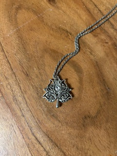 Metal Necklace - Silver Lotus Flower