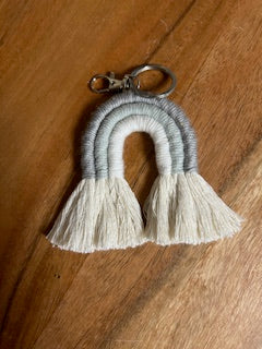 Macramé Keychain - Gray & White Rainbow