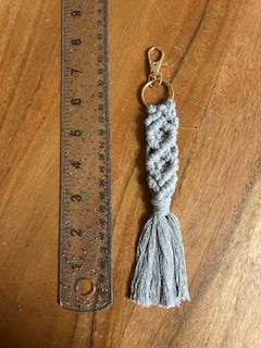Macramé Keychain - Light Gray Banner