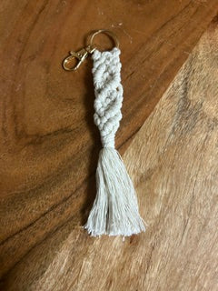 Macramé Keychain - White Banner