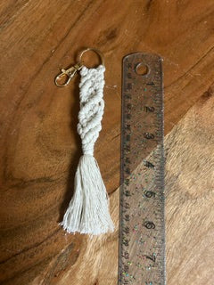 Macramé Keychain - White Banner