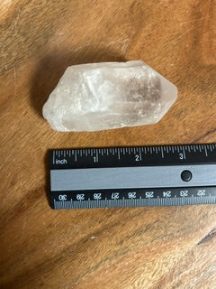 7 Medium Clear Quartz Pieces (Bulk) – Vitality, Visualization, & Healing