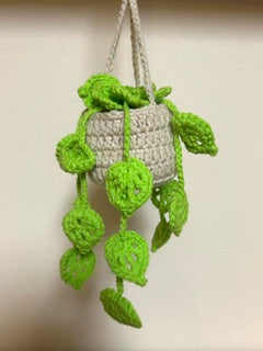 Crochet Hanging Plant - Large Lime Leaves