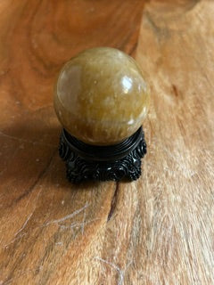 Medium Golden Quartz Sphere – Confidence, Enlightenment, & Regeneration