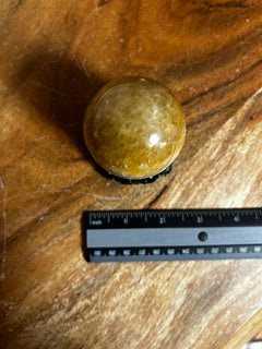 Medium Golden Quartz Sphere – Confidence, Enlightenment, & Regeneration