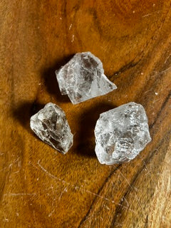 3 Medium Clear Quartz Pieces (Bulk) – Vitality, Visualization, & Healing