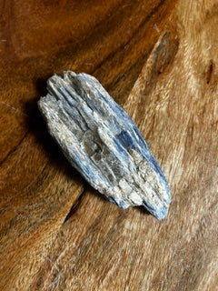 Large Blue Kyanite Fan – Serenity, Awakening, & Spirituality