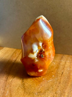 Red Agate Swirl Flame – Harmony, Prosperity, & Passion