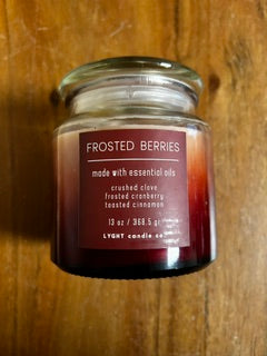 Frosted Berries Scented Candle