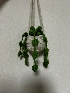 Crochet Hanging Plant - Small Green Leaves
